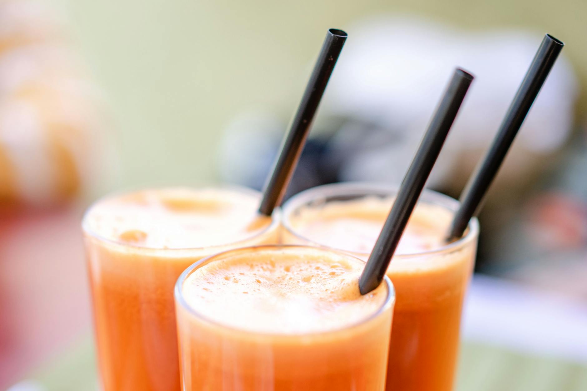 Healthy Drink Recipes to Refresh Your Summer: Inspired by Current Trends