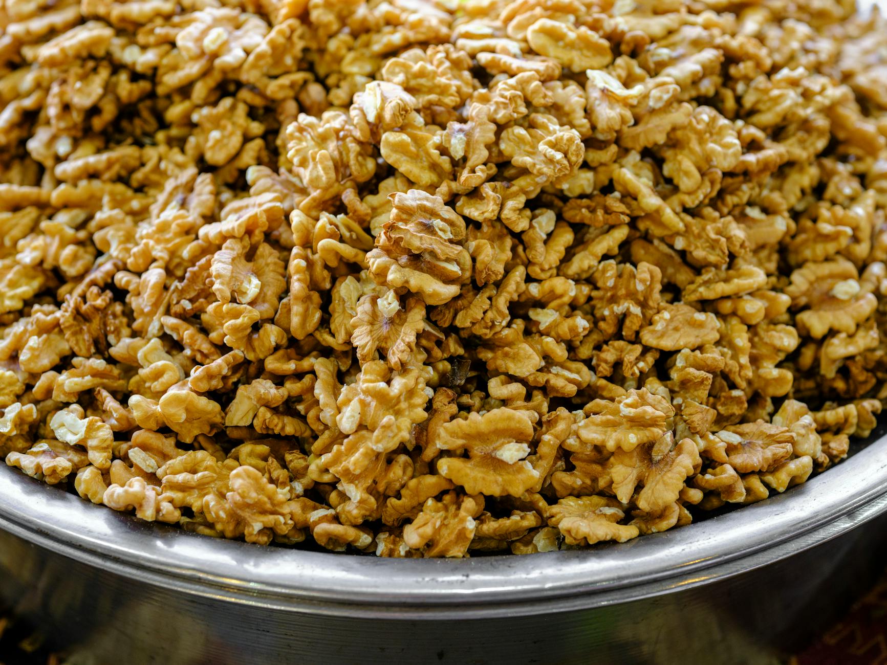 The Surprising Benefits of This Popular Healthy Snack