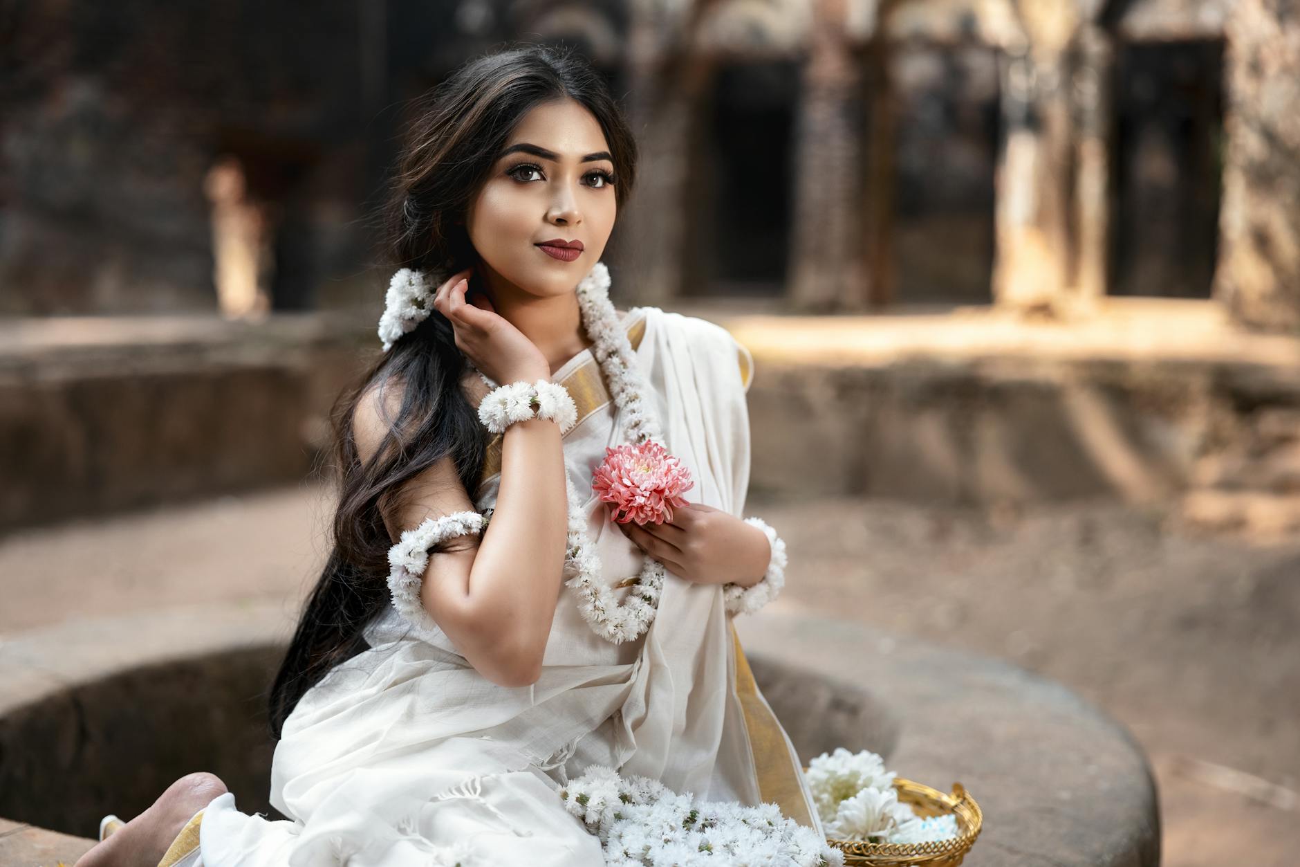 Exploring the Beauty Secrets of India Fowler: Tips for Glowing Skin