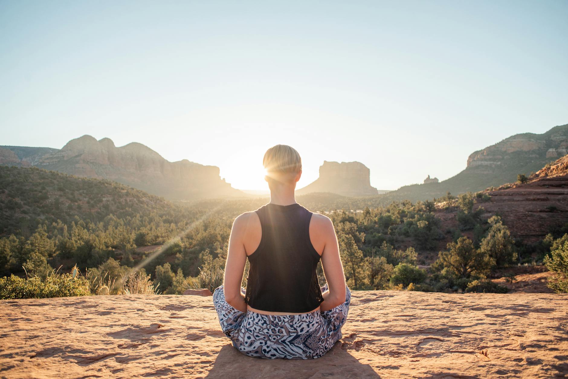 Exploring the Connection Between Emotional Wellness and Healthy Habits