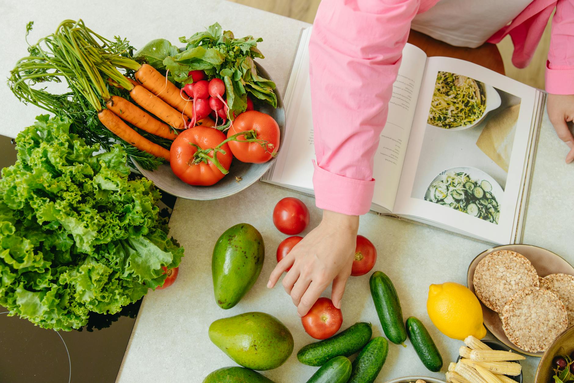 How to Incorporate Healthy Recipes into Your Busy Lifestyle