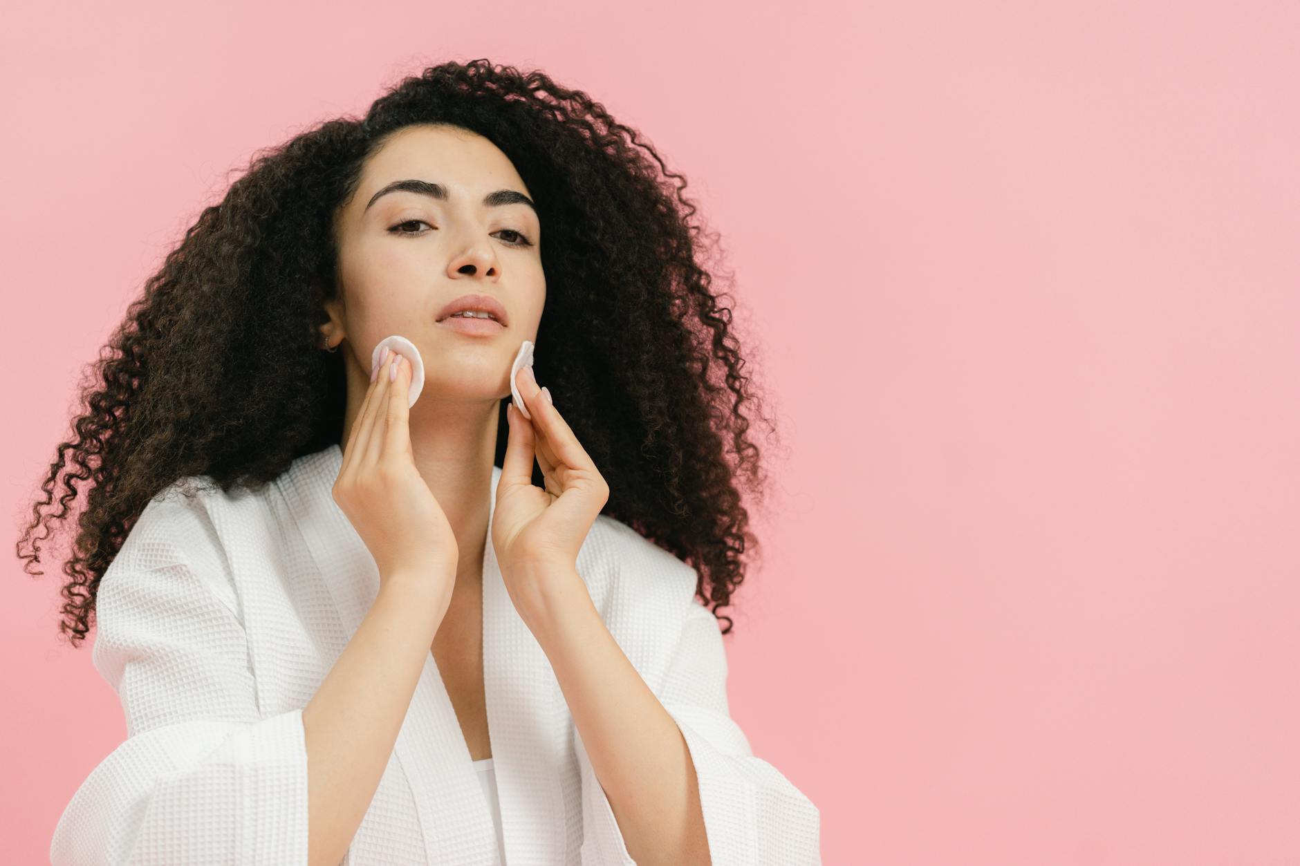 Unlock Radiant Skin: Celebrity-Inspired Skincare Habits You Need to Know